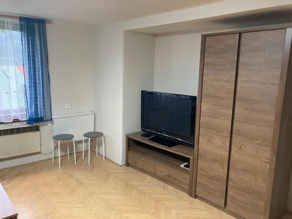 Apartman Rekys Jiretin pod Bukovou Exterior photo
